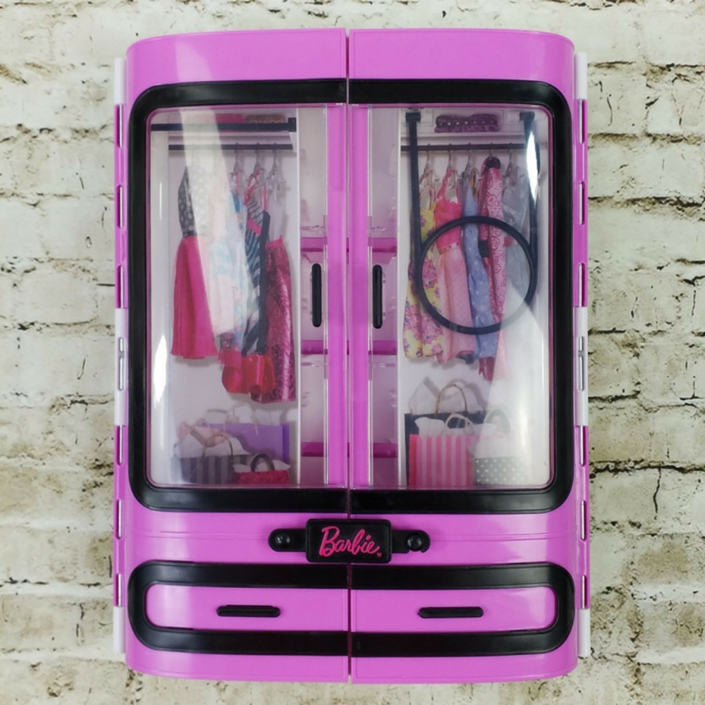 Mattel 2015 Ultimate Barbie Pink White Wardrobe Closet Portable Carrying Case 2